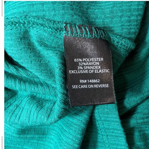 Pre-owned Torrid Teal Blouse with Gathered Details - Picture 5 of 9